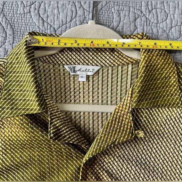 Vintage Maltos Button Up Shirt - Picture 9 of 10